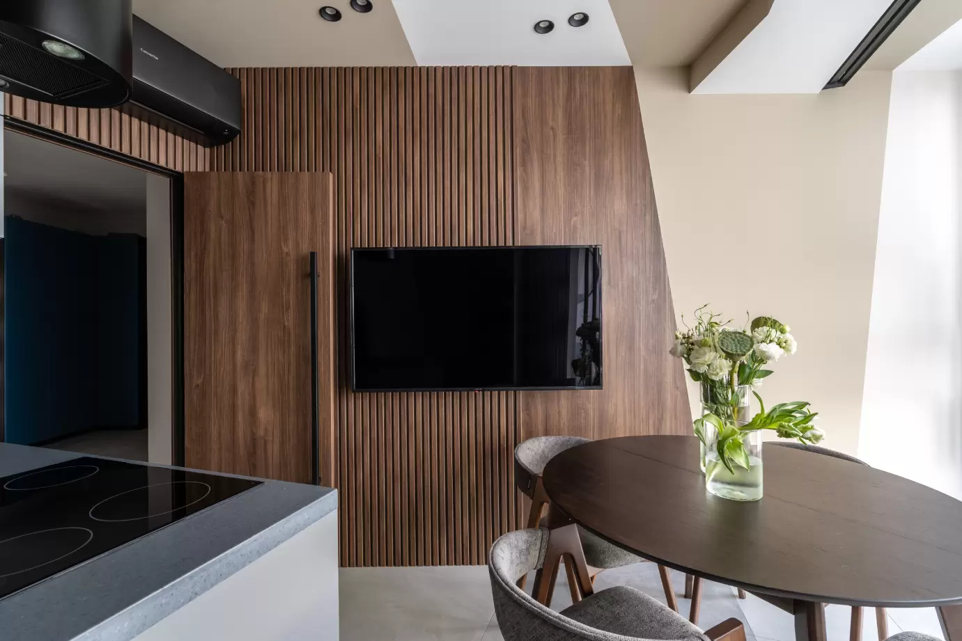 Пятиугольная кухня — 9