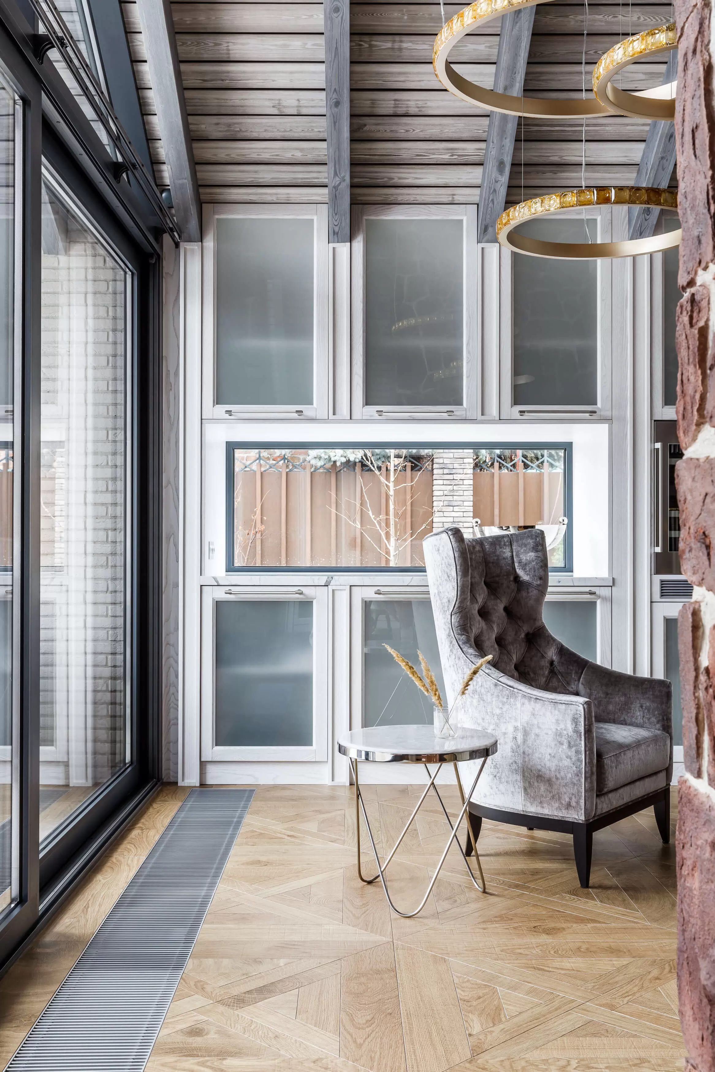 Дом с панорамным остеклением — 11