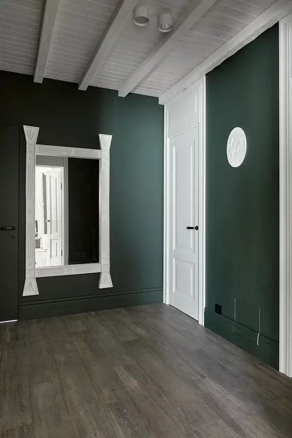 Кухня-гостиная с цветущим камином — 8