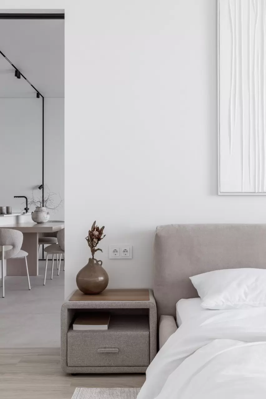 White Box — 5