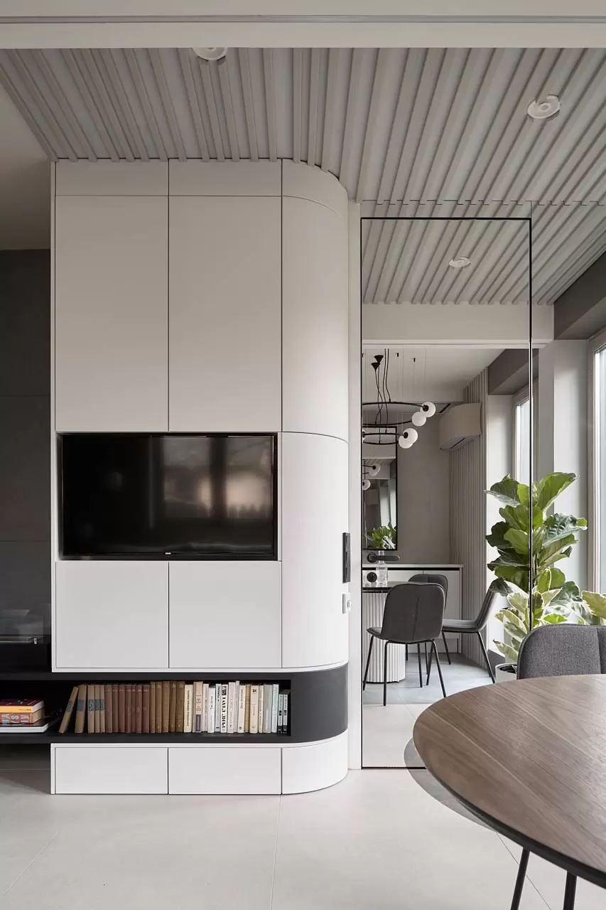 Кухня-гостиная с древом жизни